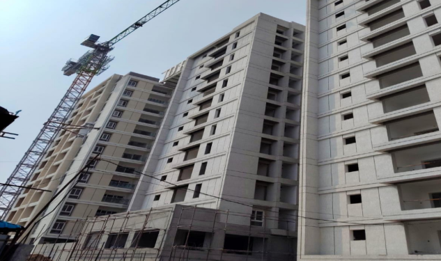 An image of Elevation From Entrance showing construction status of DRA Skylantis residential Properties in Sholinganallur, OMR, Chennai as on 8th January 2026