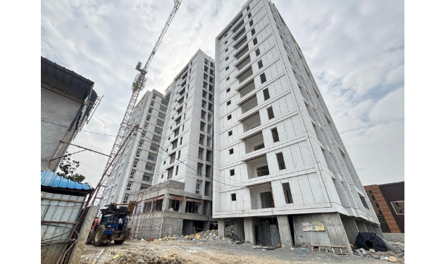 DRA Skylantis construction update on 17-12-2025 showing Elevation From Entrance View in Flats in omr near sholinganallur - Chennai.