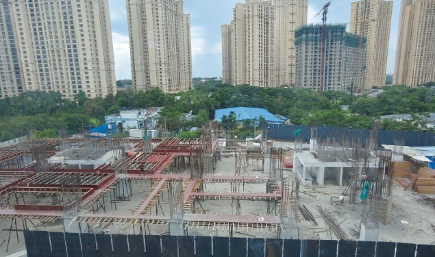 An image of Top View showing construction status of DRA Marina100 residential Flats in Navalur, Chennai as on 16th July 2026